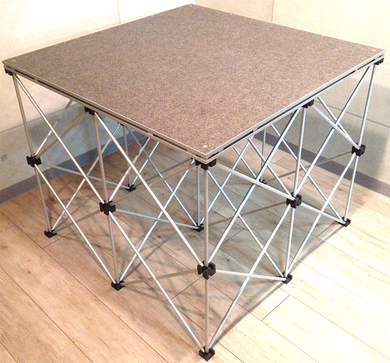 Intellistage Portable Stage (H 80cm) Intellistage Portable Stage (H 80cm)